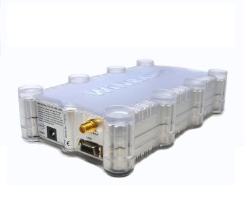 산업 및 RF 측정을 위한 신호 수신기 장비 예시